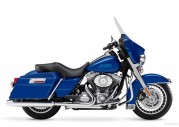 Harley-Davidson FLHX Street Gilde